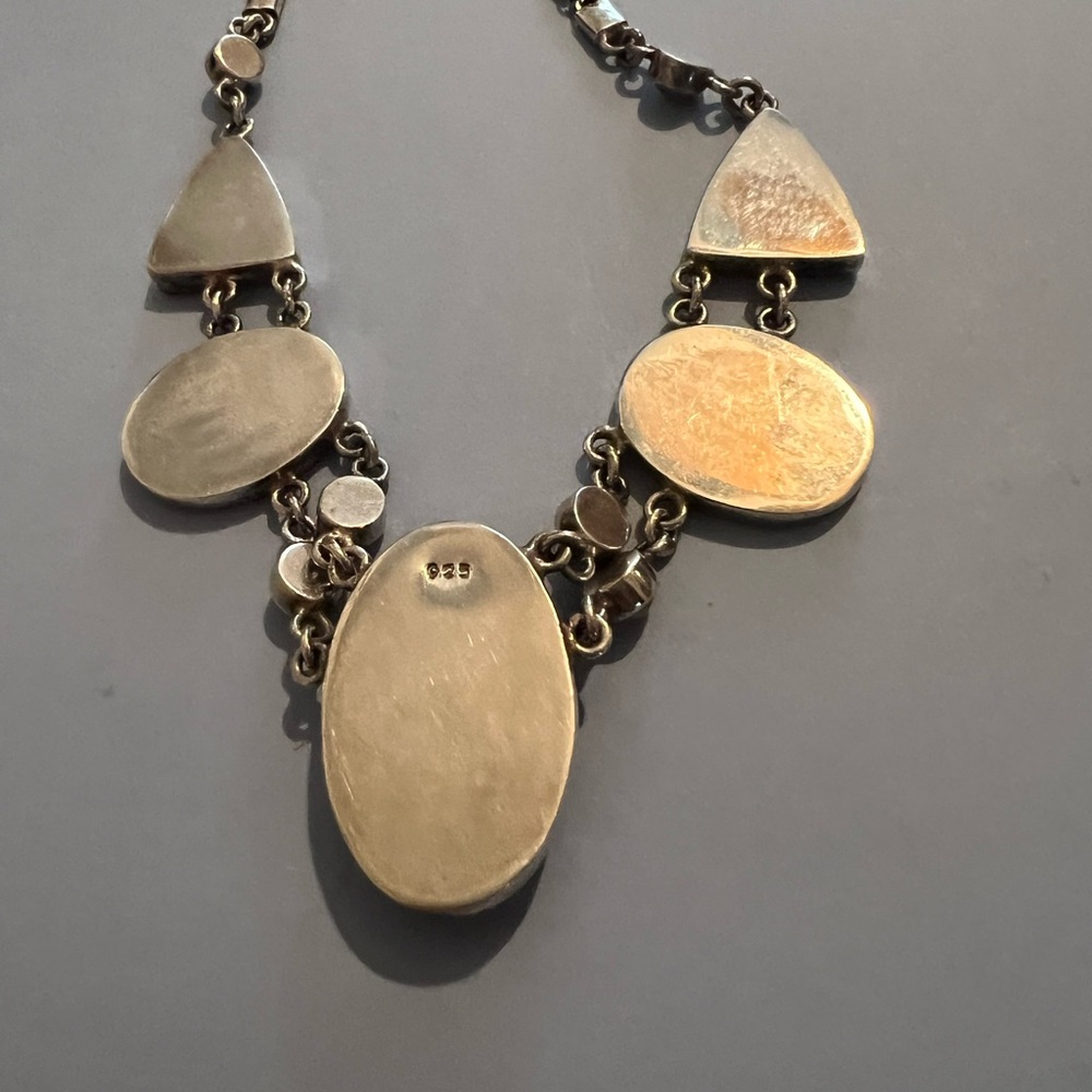 Jessica Lee 925 Vintage Floral Porcelain Necklace With An Iridescent Shell - Picture 5 of 5